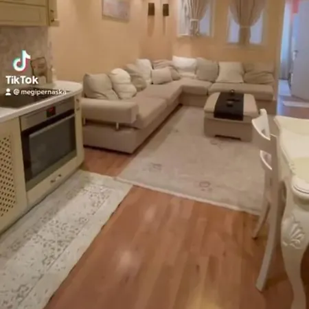 Apartment Ledio's In Tirana
